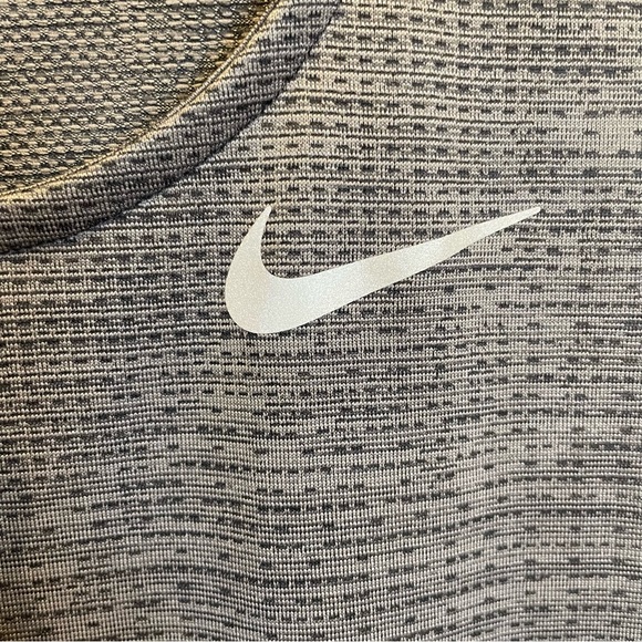 NIKE DRI-FIT ADV TECHKNIT ULTRA TANK TOP - Picture 7 of 14